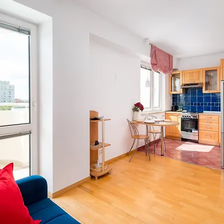 Metro Plocka 10th Floor View By Bookinghost Apartamento *