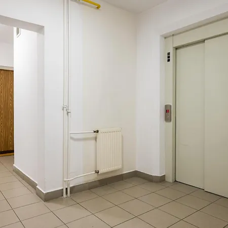 Metro Plocka 10th Floor View By Bookinghost *