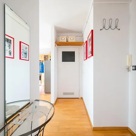 Metro Plocka 10th Floor View By Bookinghost Apartamento *