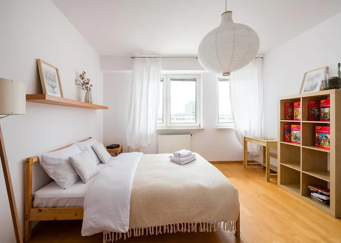 Metro Plocka 10th Floor View By Bookinghost