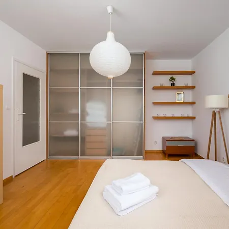 Apartment Metro Plocka 10th Floor View By Bookinghost Warschau