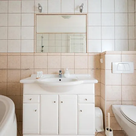 Metro Plocka 10th Floor View By Bookinghost * Warschau